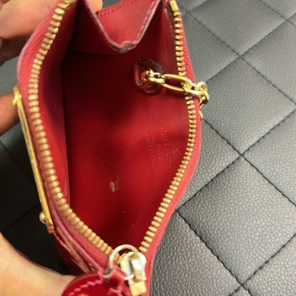 Louis Vuitton Key Cles Red - Picture 4 of 4
